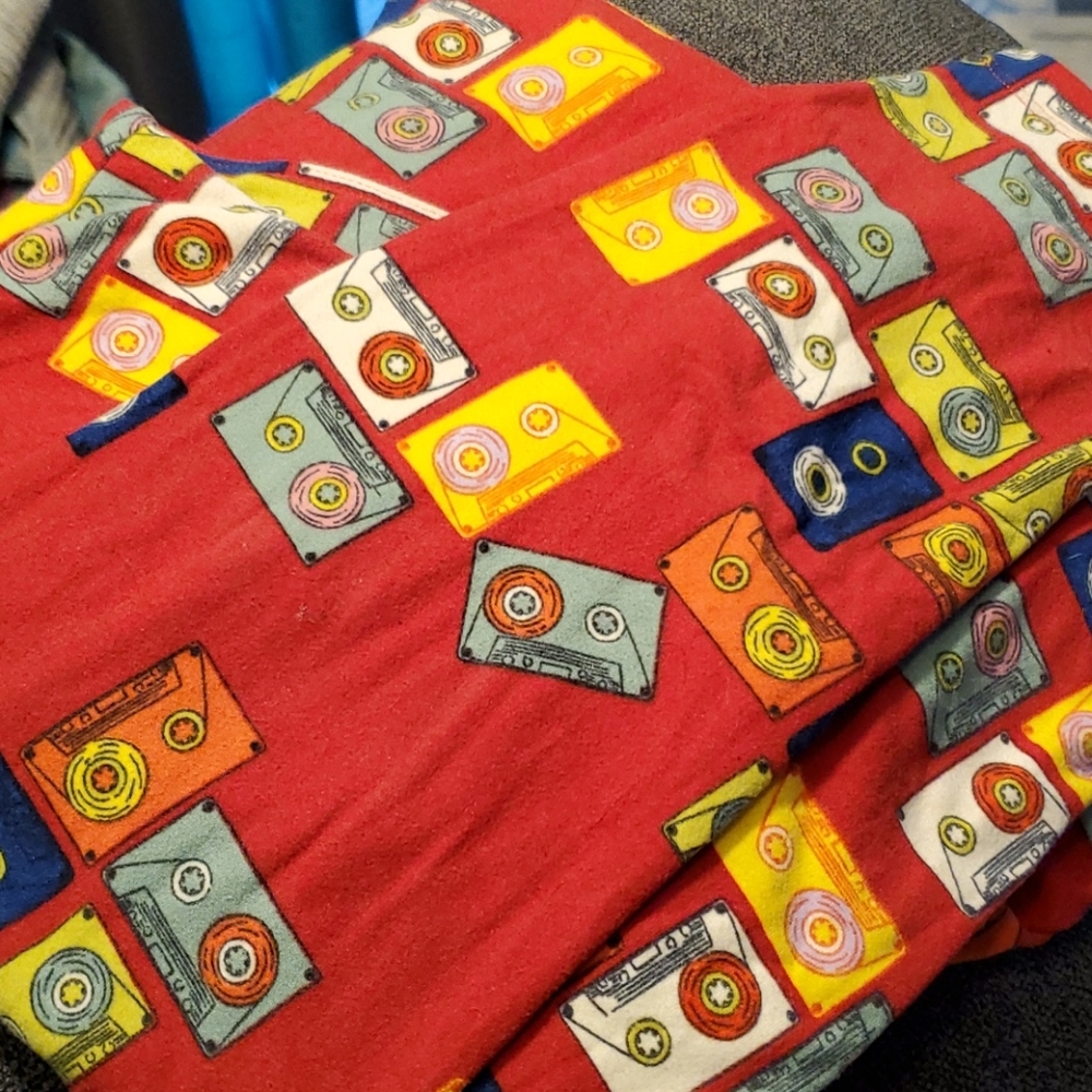 Lularoe cassette tape leggings